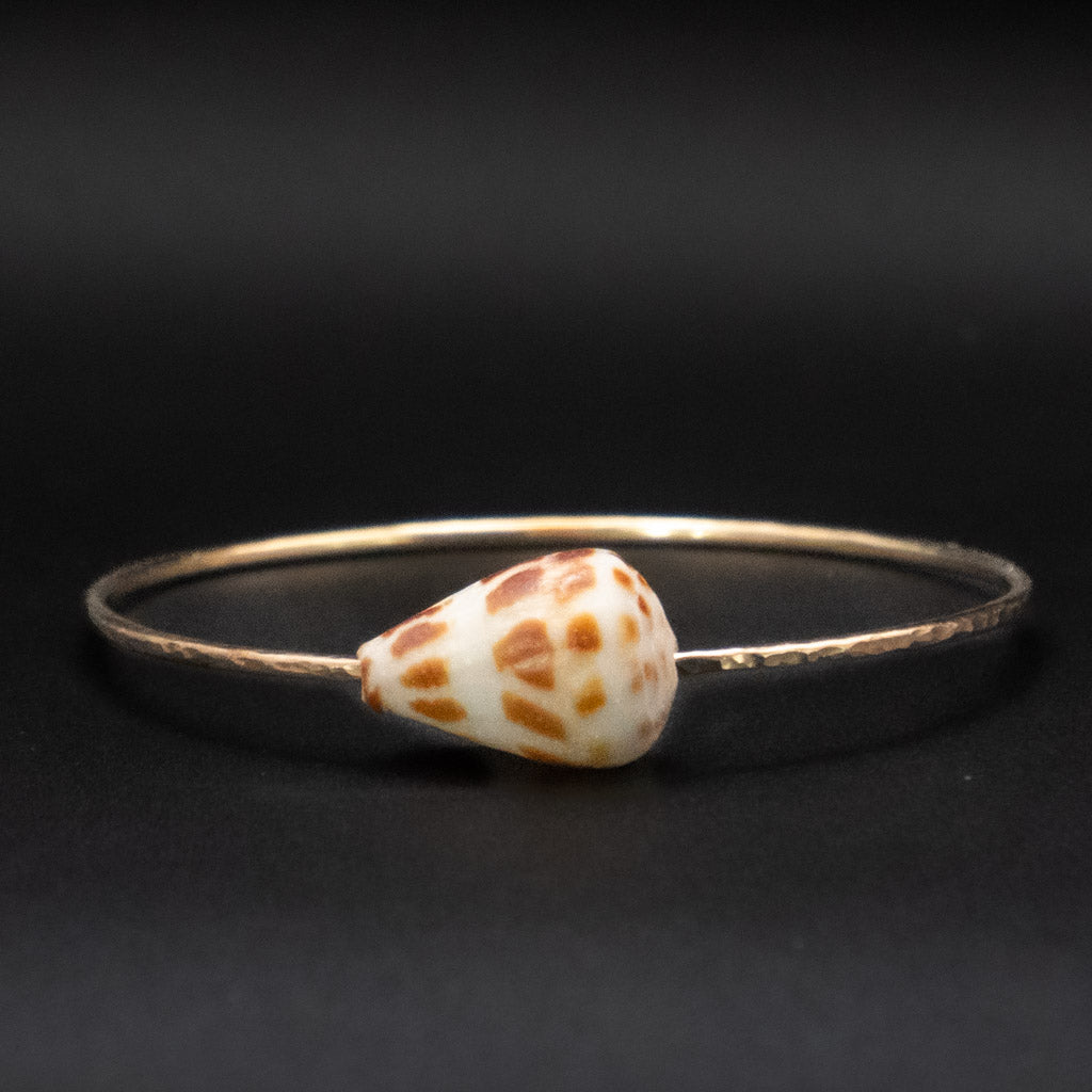 Hawaiian Hebrew Cone Shell Bangle | Hammered Gold Filled | Size L