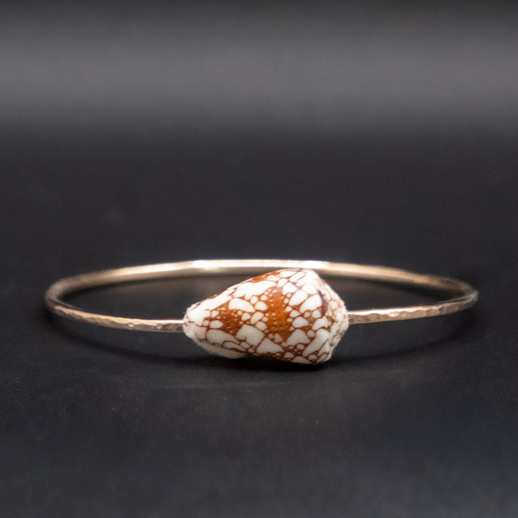 Hawaiian Penniform Cone Shell Bangle | Hammered Gold Filled | Size S