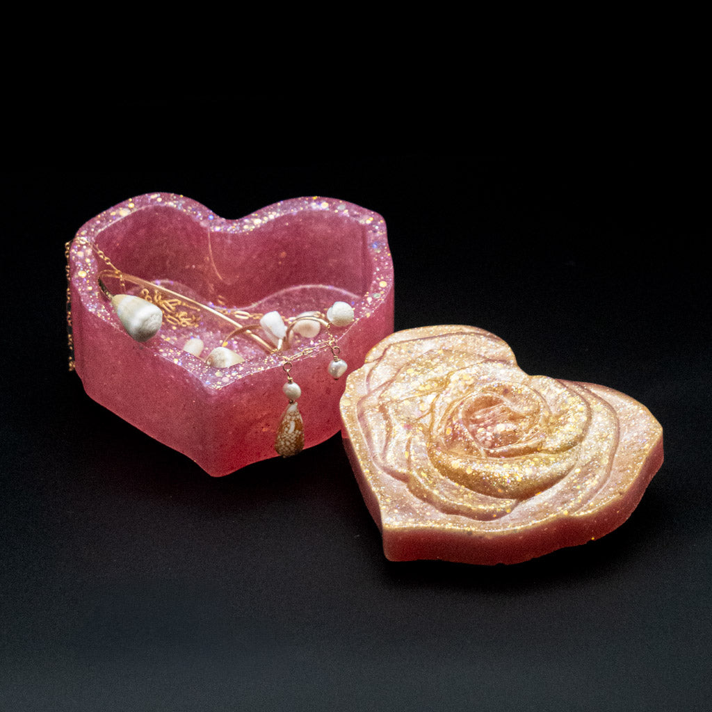 Heart Shaped Blooming Rose Jewelry Box